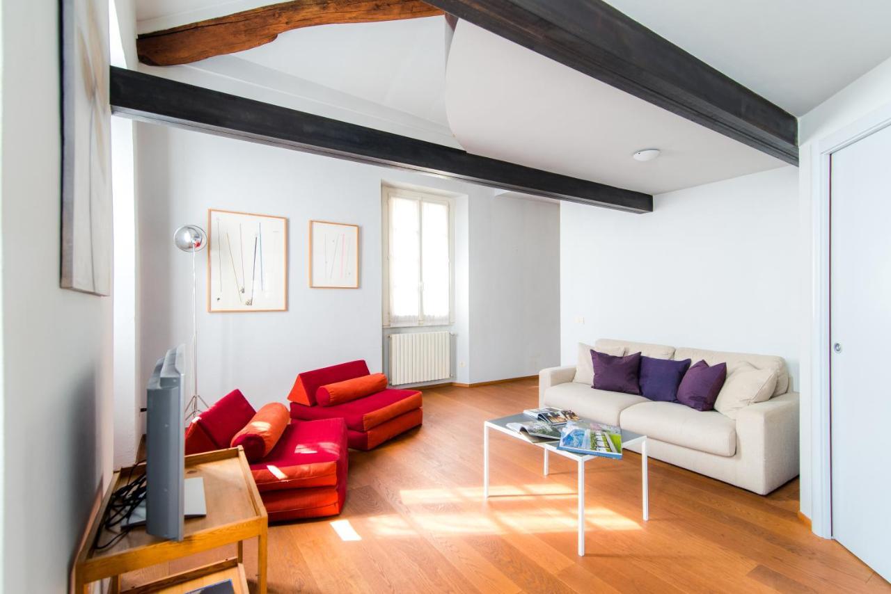 Apartament Antica Via Volta - The House Of Travelers Como Zewnętrze zdjęcie