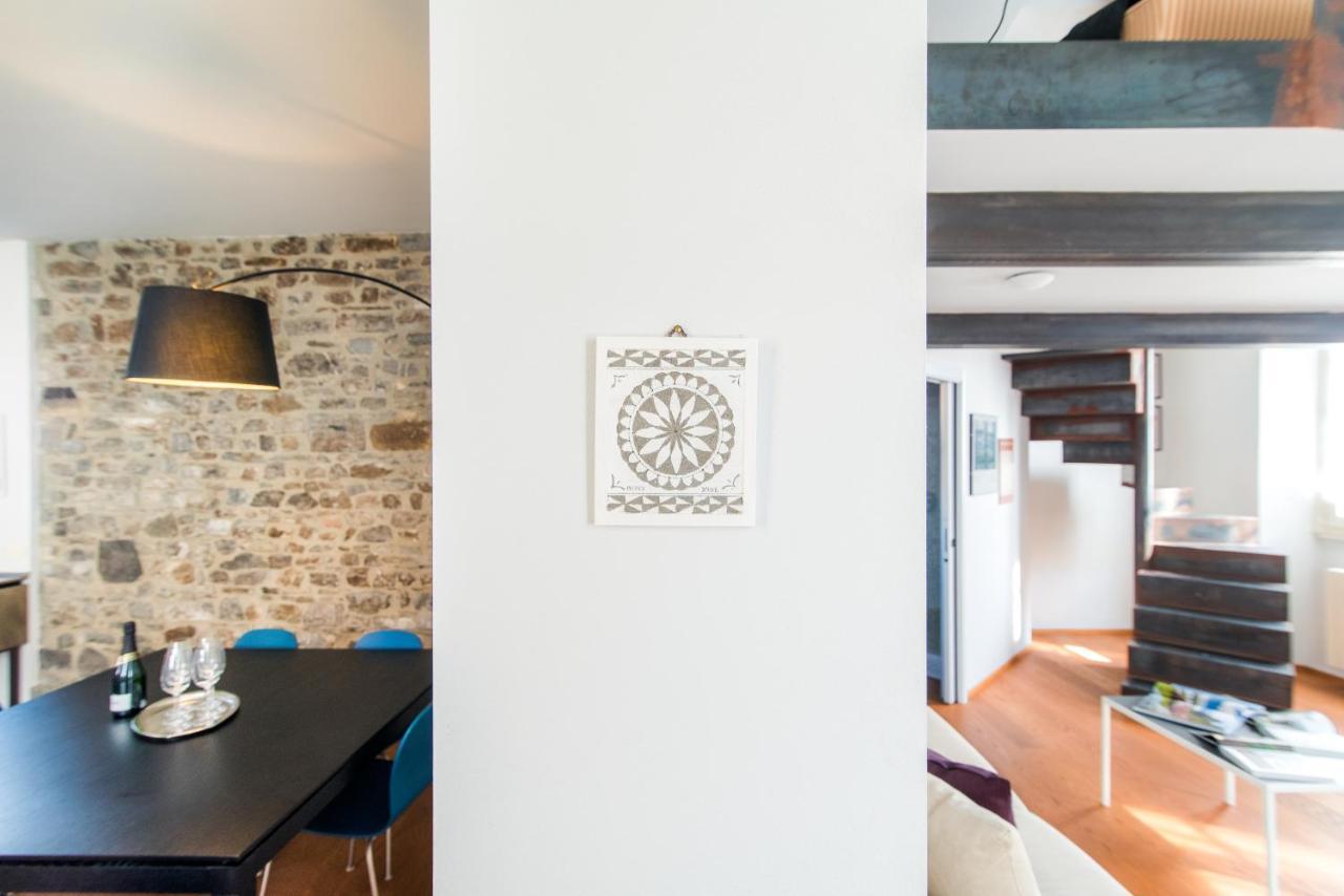 Apartament Antica Via Volta - The House Of Travelers Como Zewnętrze zdjęcie